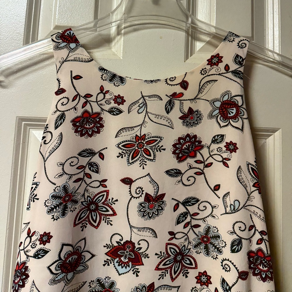 Premise Studio ~ Women’s ~ Top ~ Medium ~ Blouse ~ Sleeveless - Picture 3 of 16